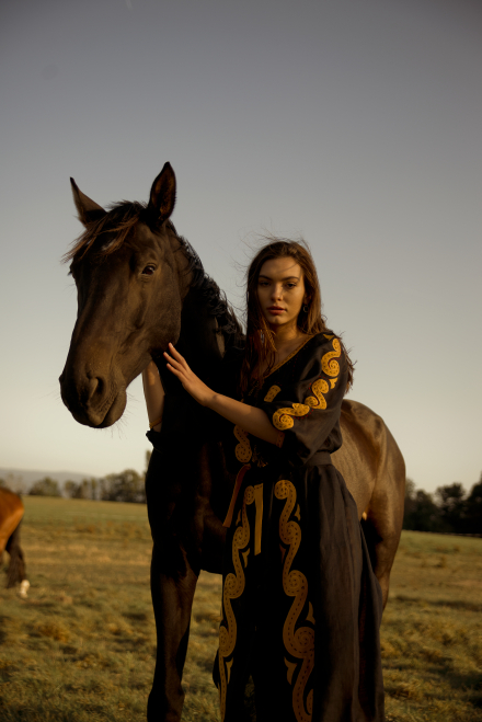 Nena midi dress in Black