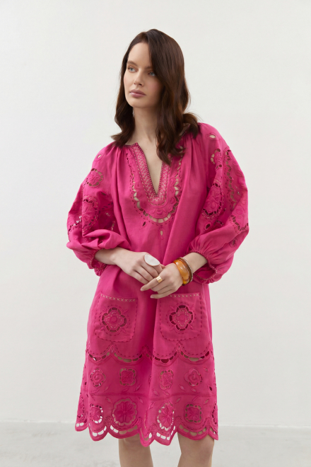 Merezhivo short dress in Fuchsia