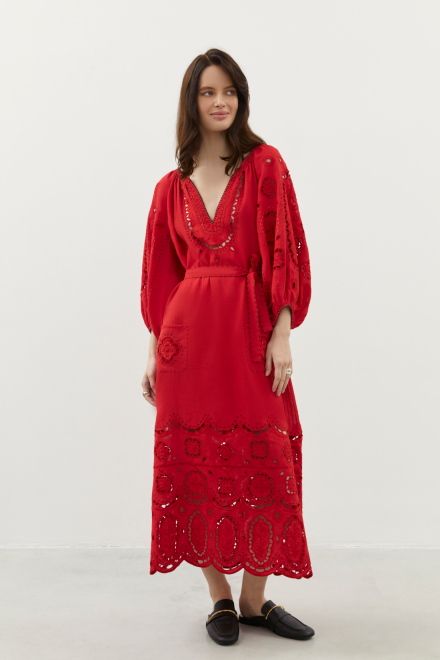 Merezhivo long dress in Red