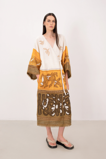Animal Realm long Kimono in Ivory - Ochre - Golden Green