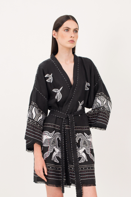 Animal realm short Kimono in Black