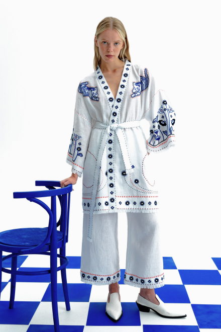 Eames Kimono in White