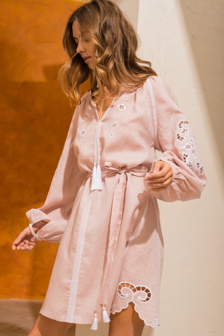 Rosha Short dress in Powder Pink