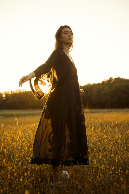 Solar midi dress in Black